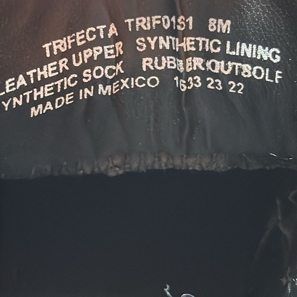 Steve Madden Trifecta Black and Olive Leather Platform lug sole Loafers Size 8 - Picture 7 of 8